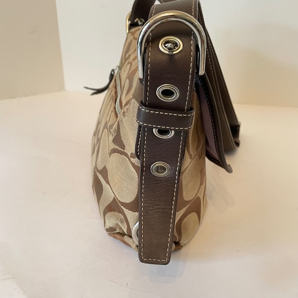 Coach Khaki Signature Canvas Convertible Flap Duffle Shoulder Crossbody Bag - Picture 14 of 16